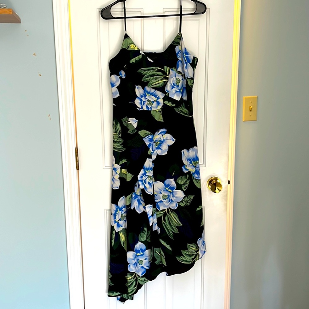 Banana Republic Dress . Size 8 . Perfect condition